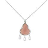 Pink Shell Pendent in 18k White Gold